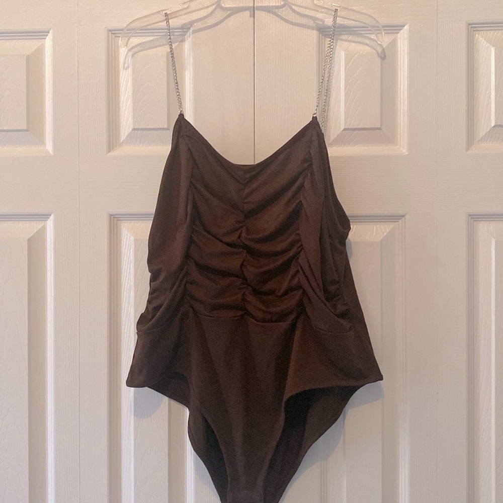 Chain Strap Ruched Bodysuit